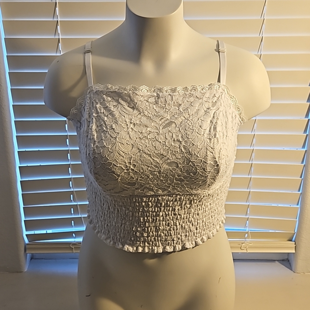 Torrid White Lace Square Neck Crop Top